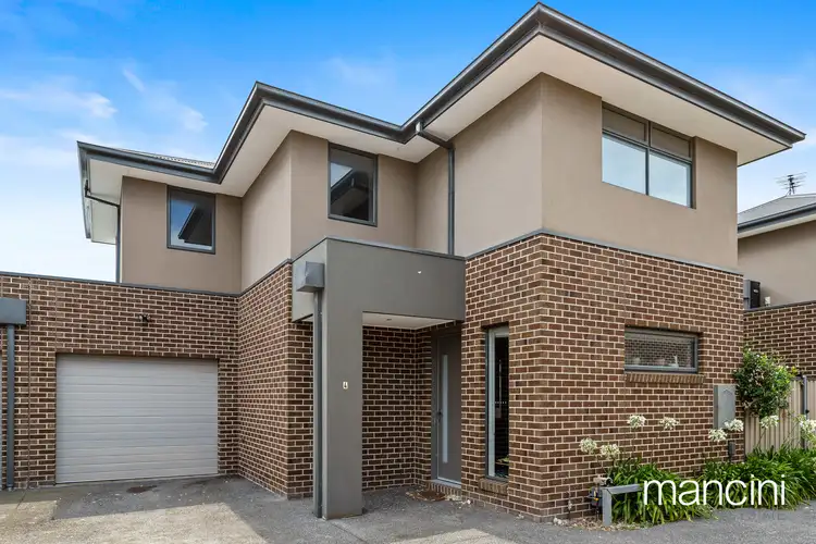 4/13 Kyle Road, Altona North VIC 3025