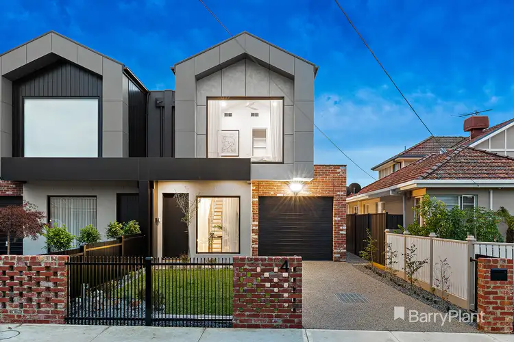4 Newton Street, Glenroy VIC 3046