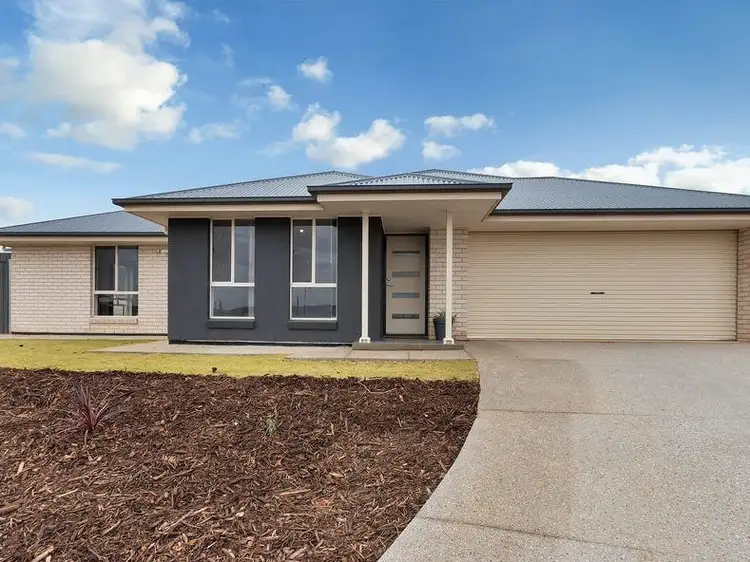 8 Vista Court, Hillbank SA 5112
