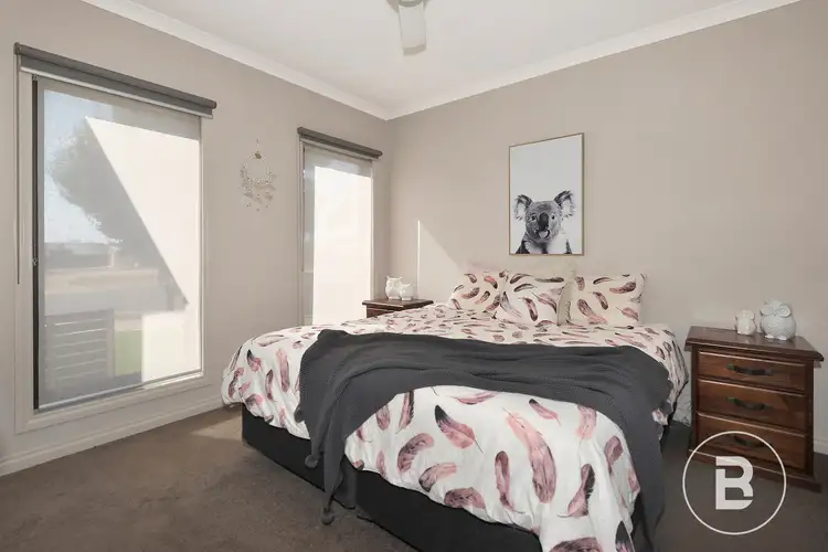 Sixth view of Homely house listing, 1/6 Lowery Court, Maryborough VIC 3465