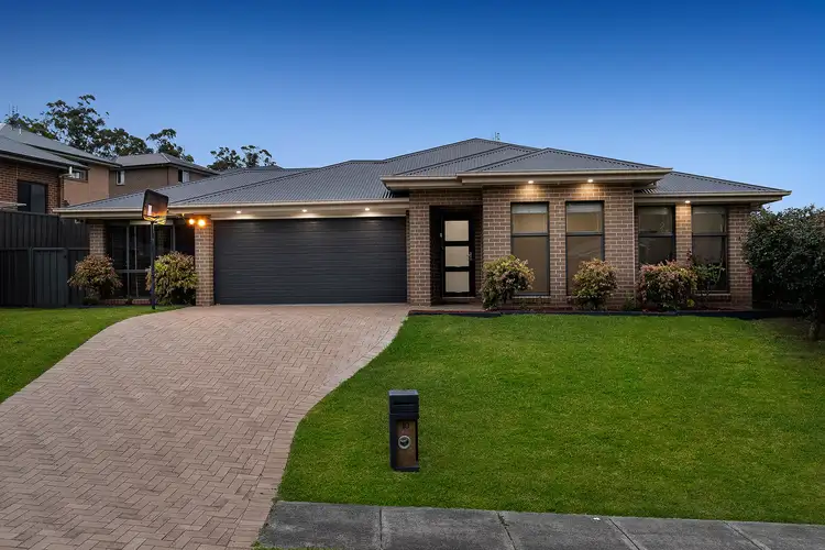 10 Beluga Drive, Cameron Park NSW 2285