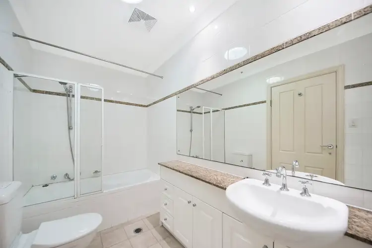 Sixth view of Homely apartment listing, 9/60 Greenwich Road, Greenwich NSW 2065