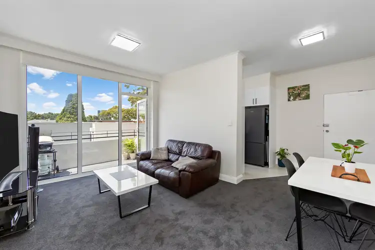21/60 Farnham Street, Flemington VIC 3031