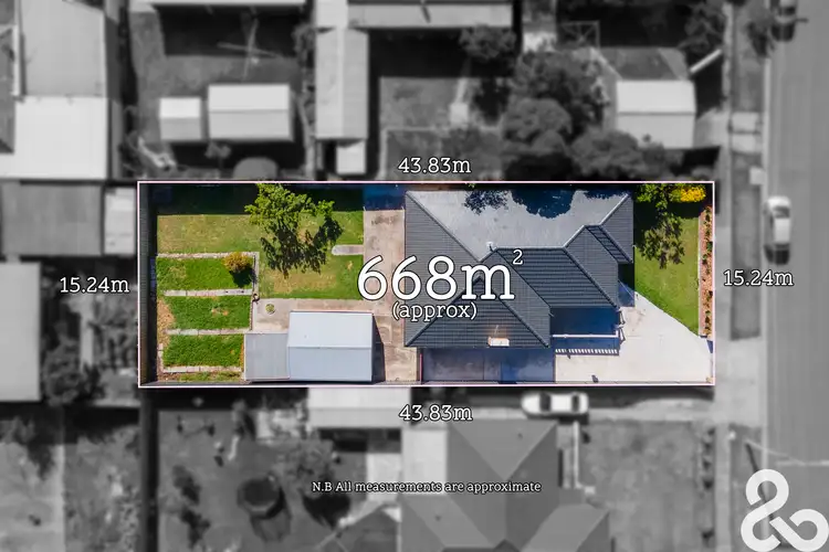 Second view of Homely house listing, 2 Badger Court, Thomastown VIC 3074