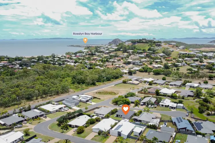 4 Seashell Court, Lammermoor QLD 4703