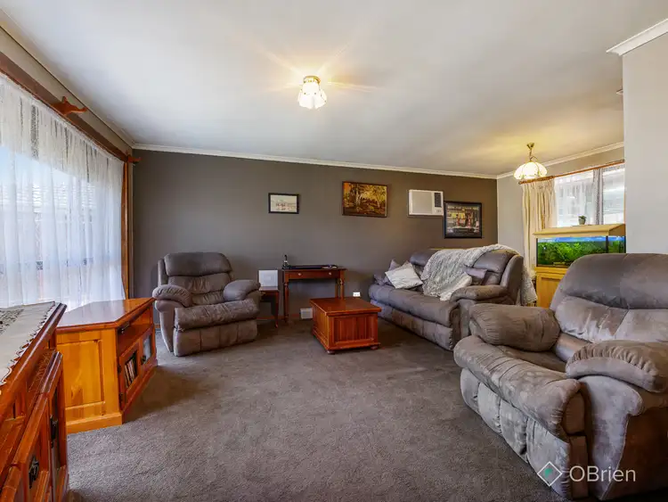 Sixth view of Homely house listing, 7 Bowerbird Place, Carrum Downs VIC 3201