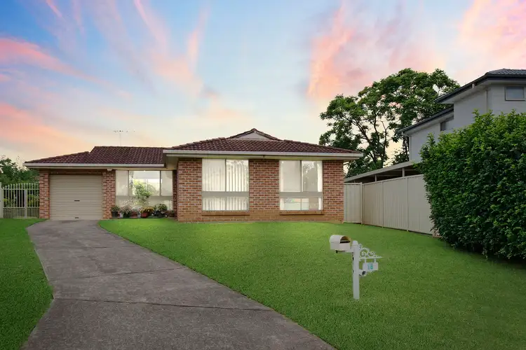 16 Werona Avenue, Claremont Meadows NSW 2747