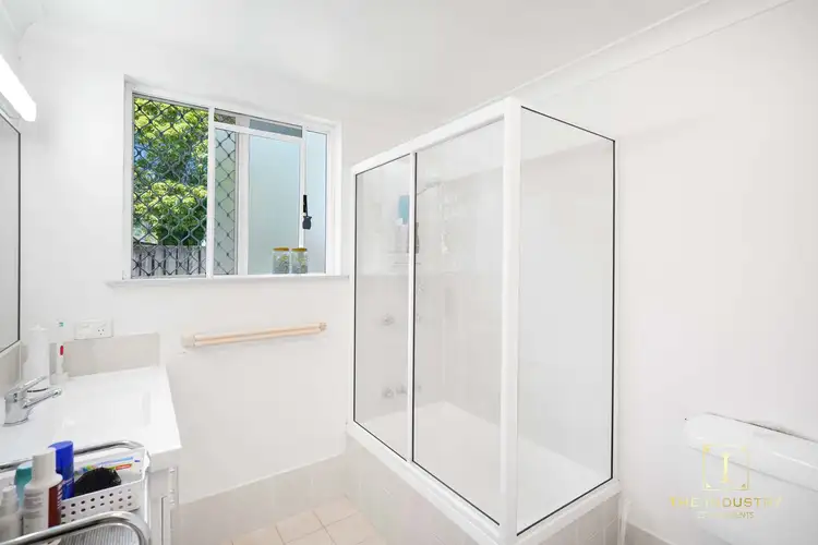 Sixth view of Homely apartment listing, 5/16-18 Springfield Crescent, Manoora QLD 4870