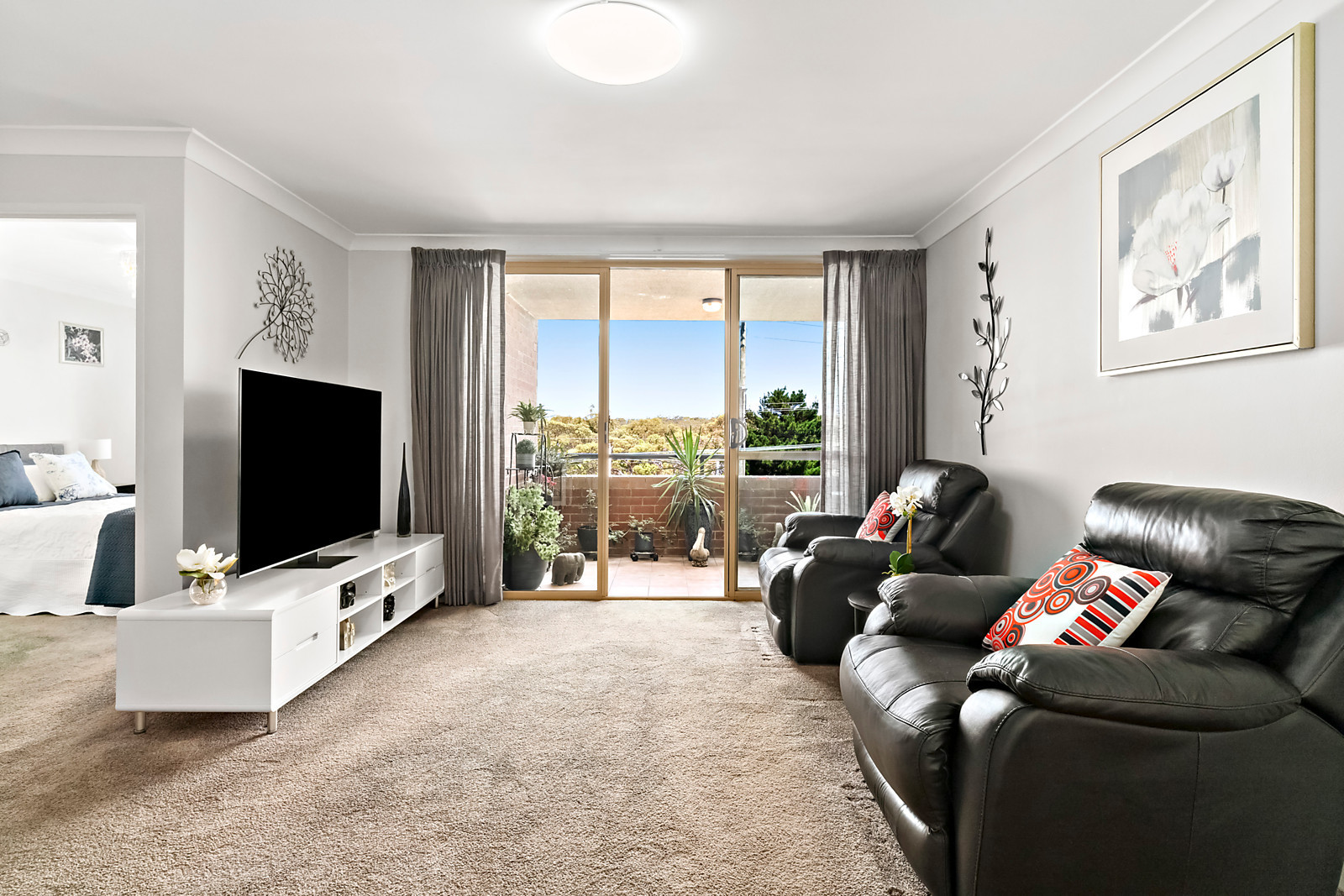 Main view of Homely unit listing, 20/39-41 Railway Parade, Engadine NSW 2233