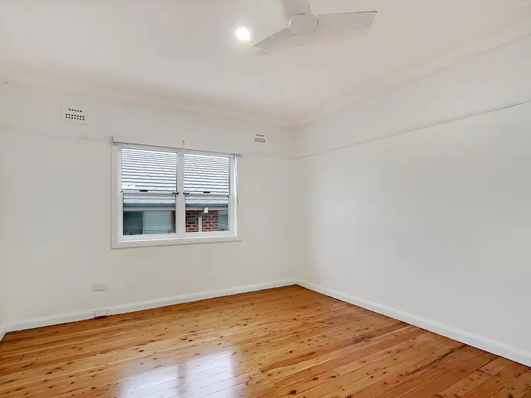 Fifth view of Homely house listing, 32 Chamberlain Avenue, Caringbah NSW 2229