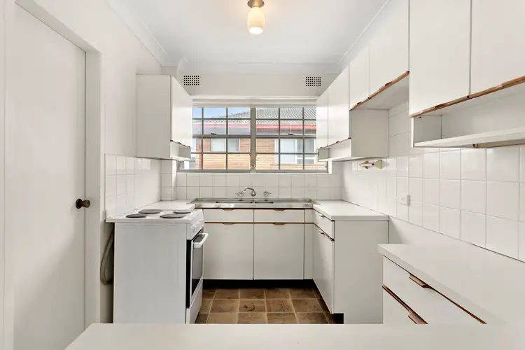 Third view of Homely unit listing, 4/9 Edgeworth David Avenue, Hornsby NSW 2077
