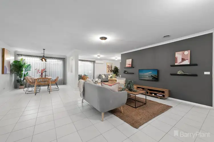 Fourth view of Homely house listing, 5 Grevillea Place, Pakenham VIC 3810