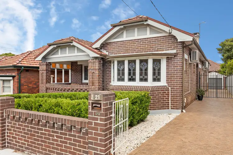 21 Hugh Avenue, Dulwich Hill NSW 2203