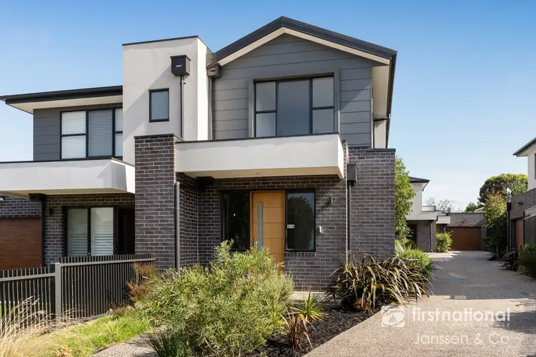 1/4 Albert Street, Oak Park VIC 3046