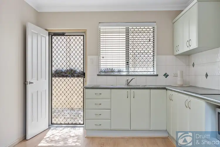Fifth view of Homely villa listing, 2/12 Wade Street, Joondanna WA 6060