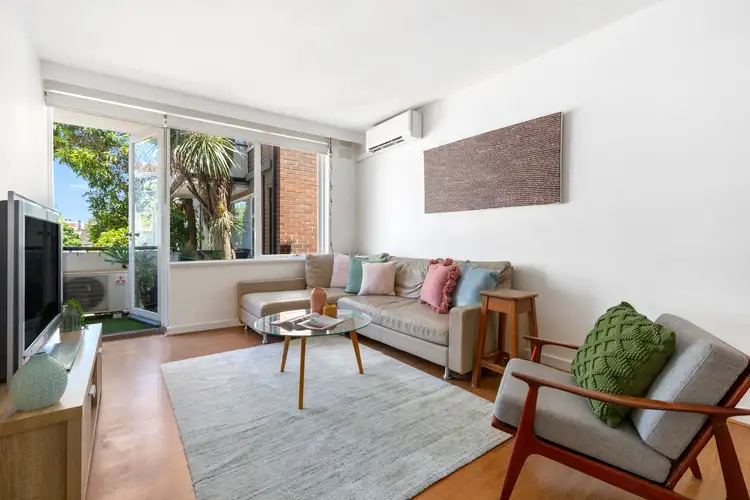 13/205 Dandenong Road, Prahran VIC 3181