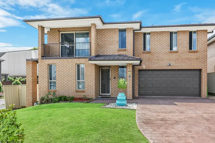 8 Weja Close, Prestons NSW 2170