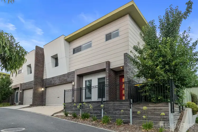 9c Wirth Street, Flora Hill VIC 3550