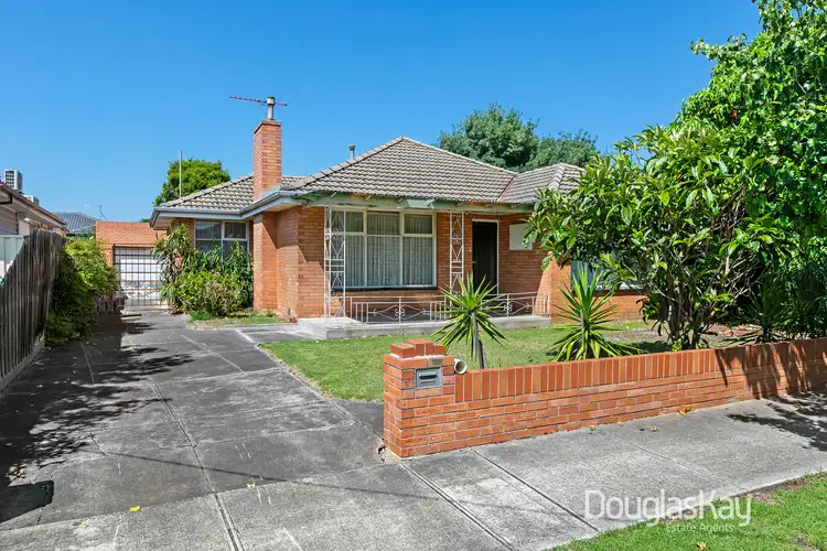 13 Downing Street, Sunshine North VIC 3020