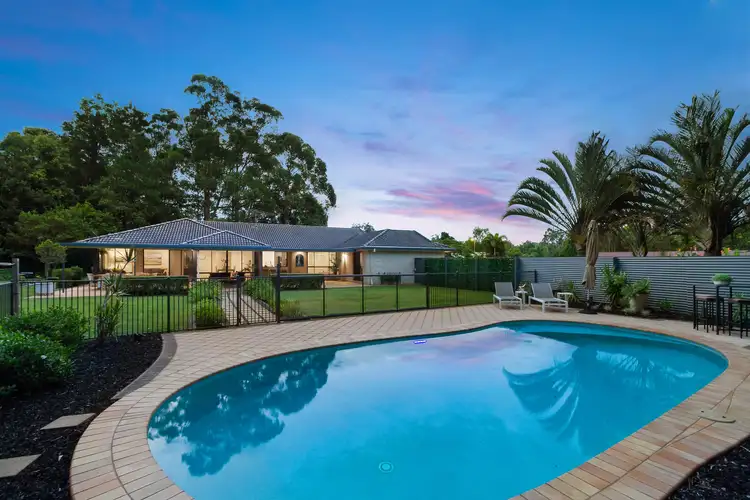 2 Wattlebird Place, Landsborough QLD 4550
