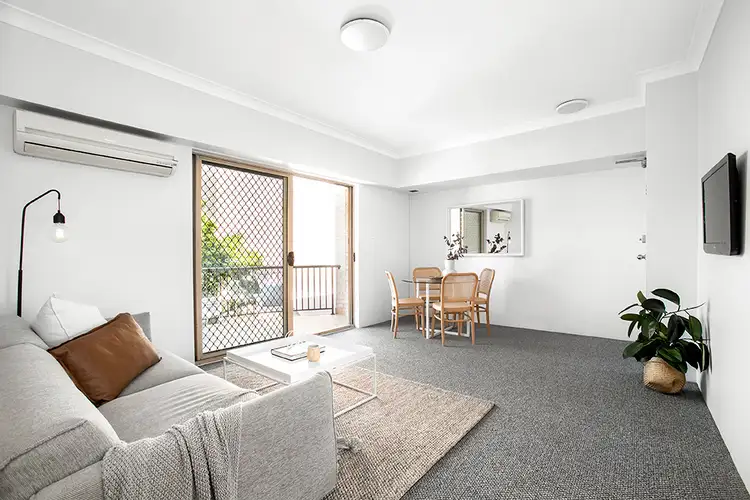 12/8 Macintosh Street, Mascot NSW 2020