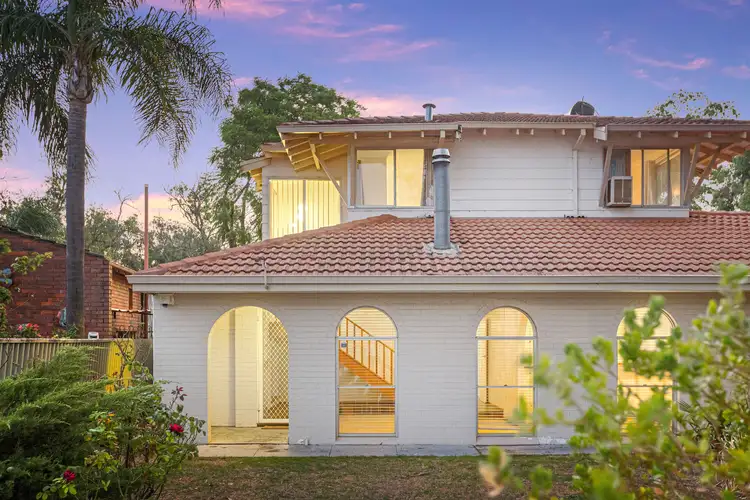 6 Palm Place, Wilson WA 6107