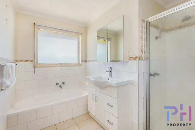 Fifth view of Homely house listing, 39 Nottingham Court, White Hills VIC 3550