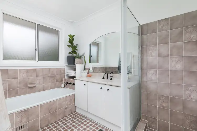 Fifth view of Homely villa listing, 2/76 Hotham Road, Gymea NSW 2227