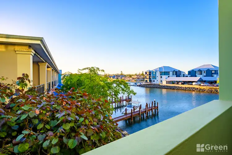 10/20 Apollo Place, Halls Head WA 6210