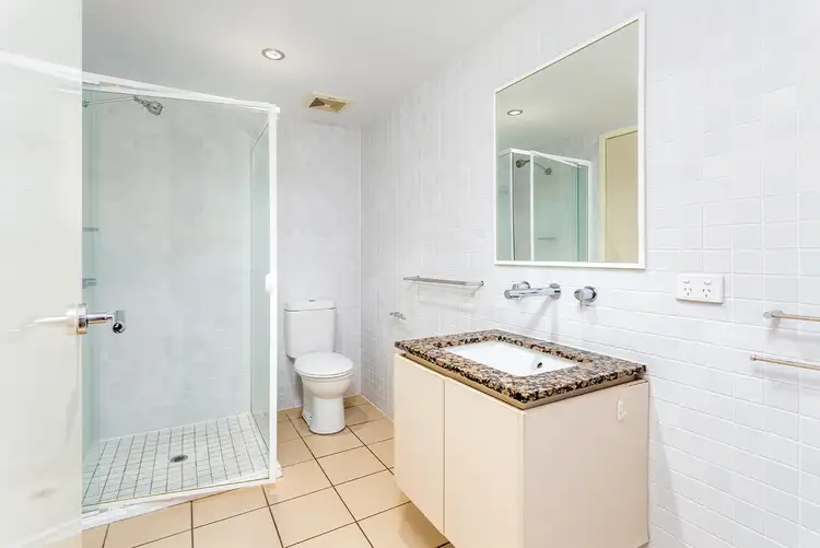 Seventh view of Homely apartment listing, 3/20 Moore Street, Turner ACT 2612