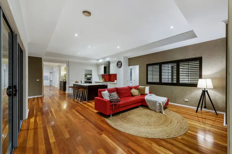 Fifth view of Homely house listing, 11 Pembury Way, Hillside VIC 3037