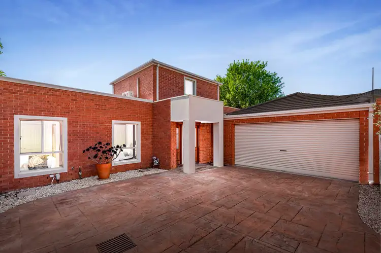 2/31 George Street, Niddrie VIC 3042
