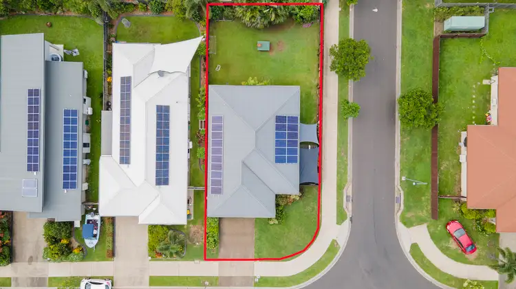 4 Thornborough Circuit, Smithfield QLD 4878