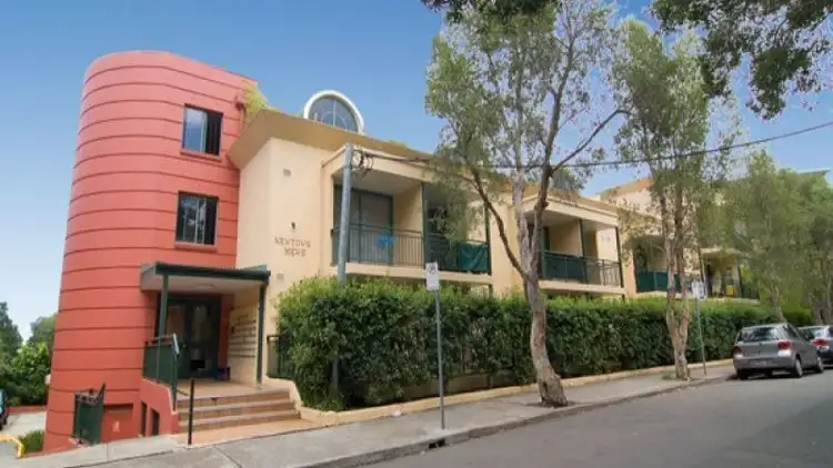 22/1 Linthorpe Street