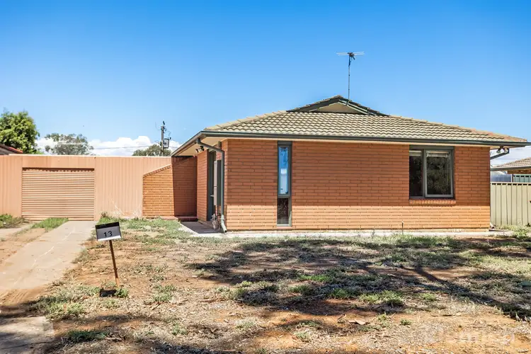 13 Salas Road, Parafield Gardens SA 5107