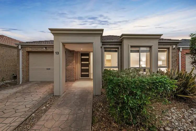 13 David Circuit, Hillside VIC 3037