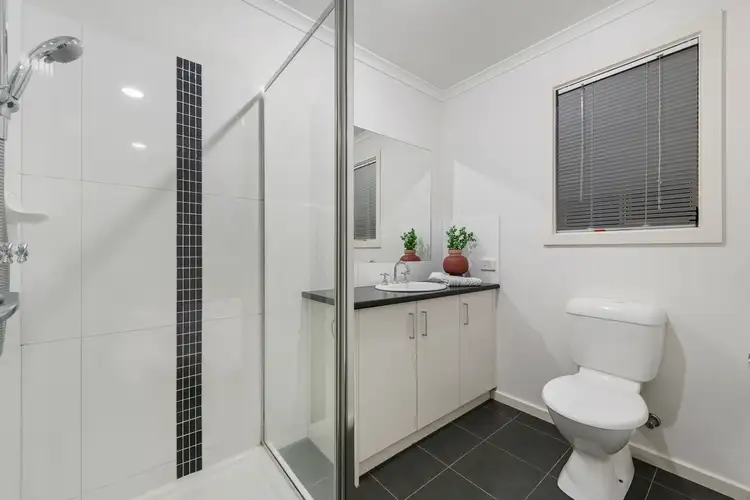 Fifth view of Homely house listing, 13 David Circuit, Hillside VIC 3037