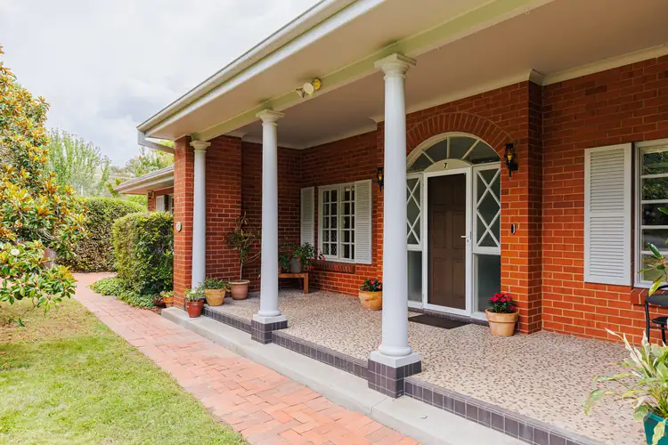 Third view of Homely house listing, 7 Hull Place, Hackett ACT 2602