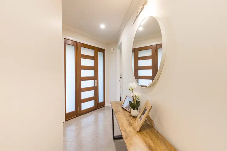 Second view of Homely house listing, 9 Robert Court, Gol Gol NSW 2738