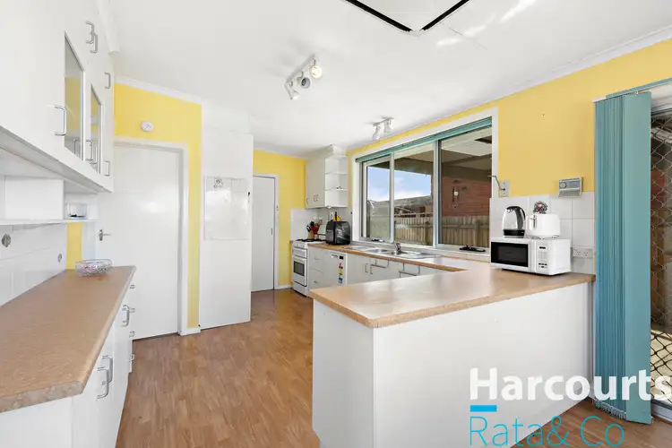 Fifth view of Homely house listing, 24 Ruthven Crescent, Lalor VIC 3075