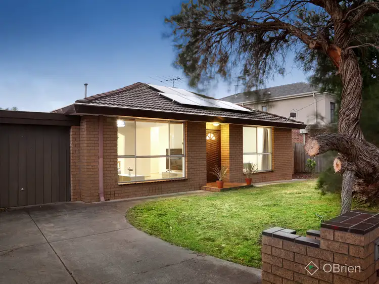2/233 Huntingdale Road, Oakleigh VIC 3166