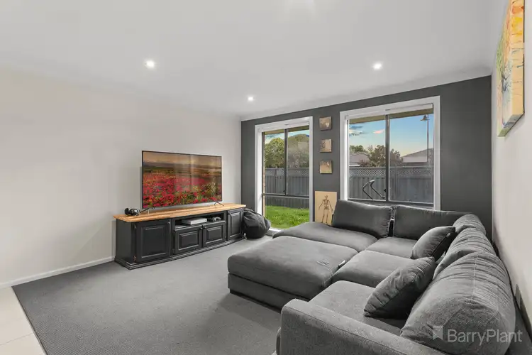 Sixth view of Homely house listing, 2 Persimmon Lane, Pakenham VIC 3810