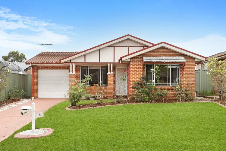 5 Cody Place, Oakhurst NSW 2761
