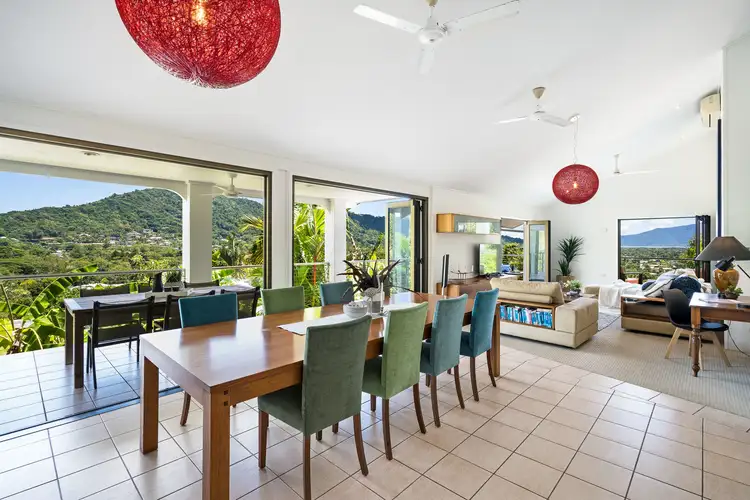 177 Hillview Crescent, Whitfield QLD 4870
