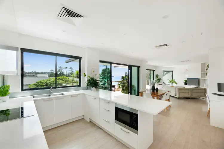 Sixth view of Homely unit listing, 7/4 The Strand, Dee Why NSW 2099
