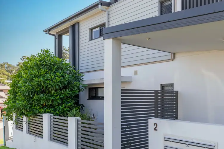 Main view of Homely unit listing, 3/2 Hicks Street, Mount Gravatt East QLD 4122