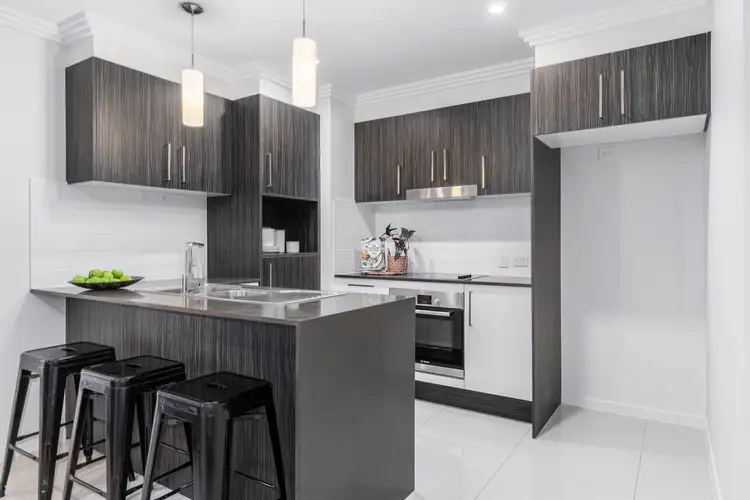 Sixth view of Homely unit listing, 3/2 Hicks Street, Mount Gravatt East QLD 4122