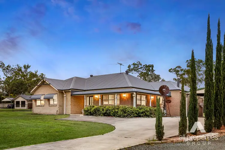 7-9 Eacham Court, Munruben QLD 4125