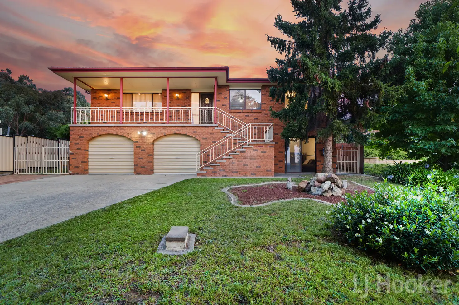 Main view of Homely house listing, 63 Crest Park Parade, Queanbeyan West NSW 2620