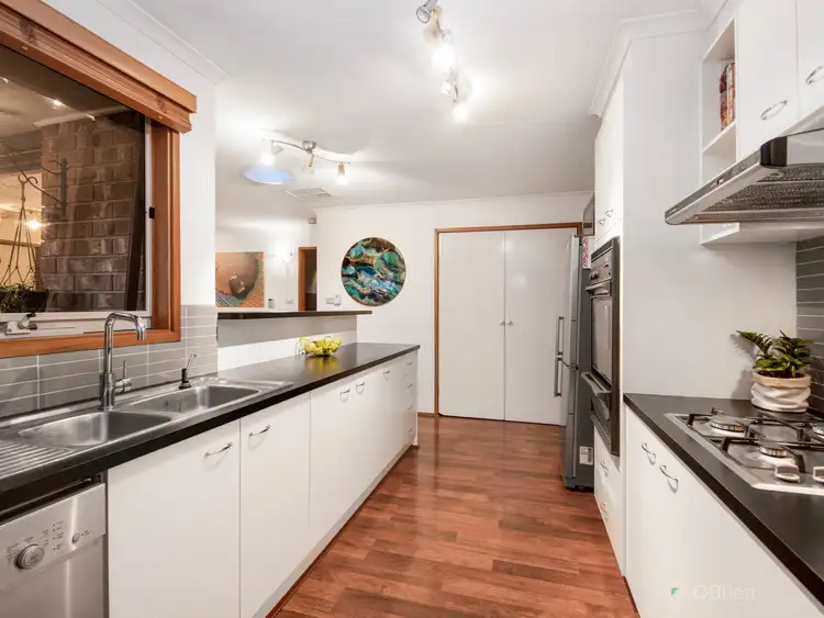 Fourth view of Homely house listing, 9 Ami Court, Berwick VIC 3806